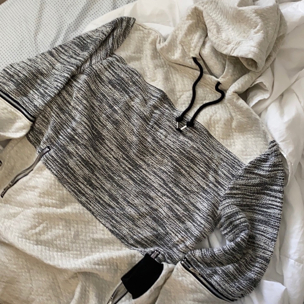 Oversized hoodie